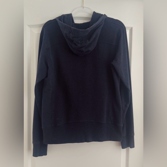 Lululemon zip up hoodie sweatshirt - size 10 - heathered navy color - Picture 5 of 5